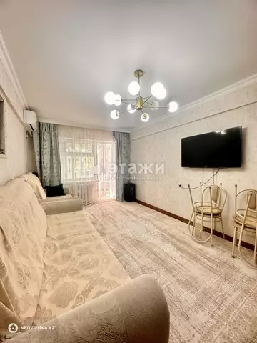 2-комнатная квартира, этаж 3 из 5, 46 м²