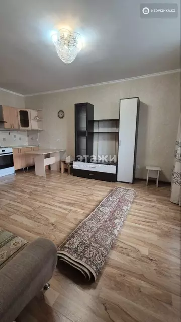 2-комнатная квартира, этаж 12 из 17, 52 м²