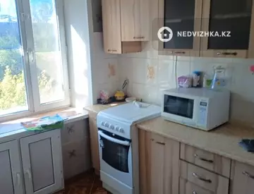 1-комнатная квартира, этаж 4 из 5, 30 м²