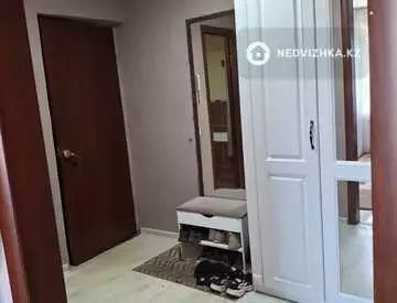 4-комнатная квартира, этаж 5 из 5, 62 м²