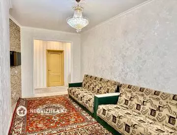 4-комнатная квартира, этаж 3 из 9, 100 м²