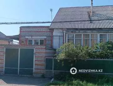 5-комнатный дом, 6 соток, 240 м²