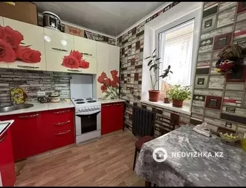 1-комнатная квартира, этаж 10 из 12, 40 м²