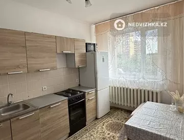 1-комнатная квартира, этаж 2 из 9, 33 м², на длительный срок