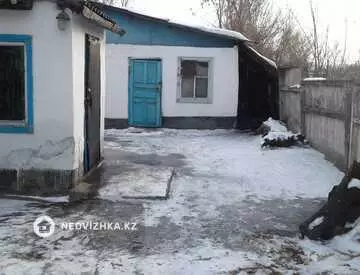 4-комнатный дом, 10 соток, 45 м²