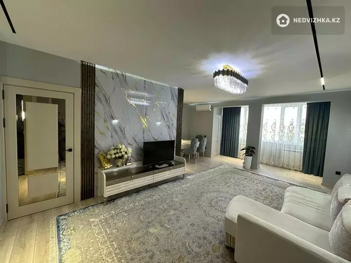 94 м², 3-комнатная квартира, этаж 4 из 12, 94 м², изображение - 1