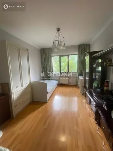 2-комнатная квартира, этаж 3 из 9, 57 м²