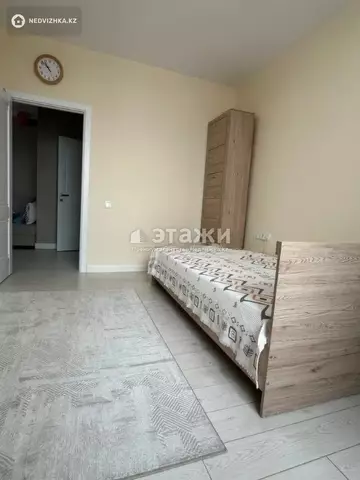 3-комнатная квартира, этаж 10 из 13, 64 м²
