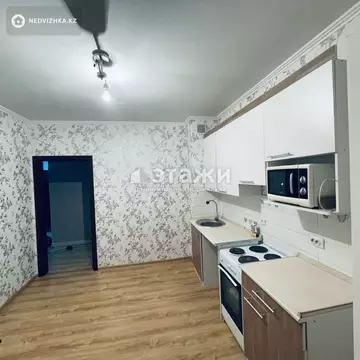 76.6 м², 3-комнатная квартира, этаж 3 из 12, 77 м², изображение - 8