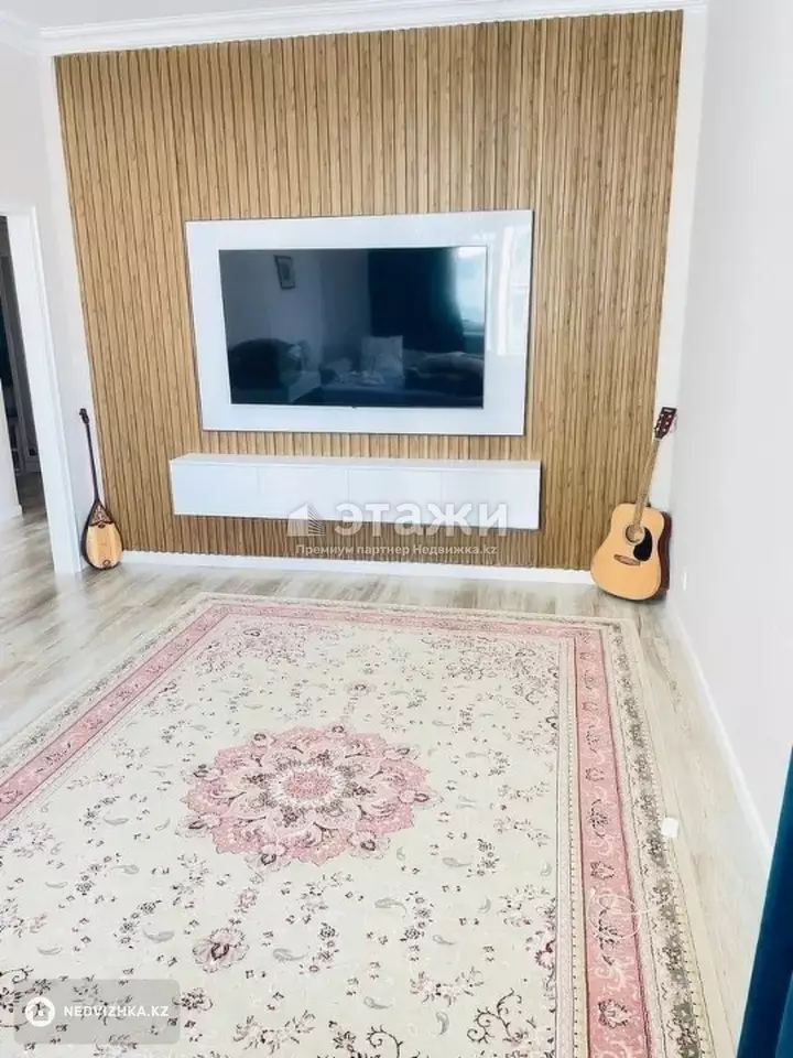 70 м², 2-комнатная квартира, этаж 8 из 18, 70 м², изображение - 1