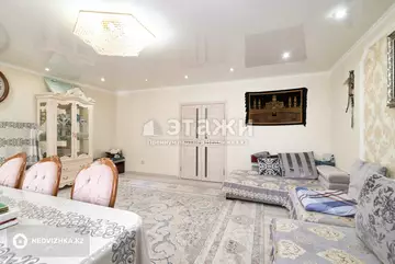 3-комнатная квартира, этаж 3 из 10, 120 м²
