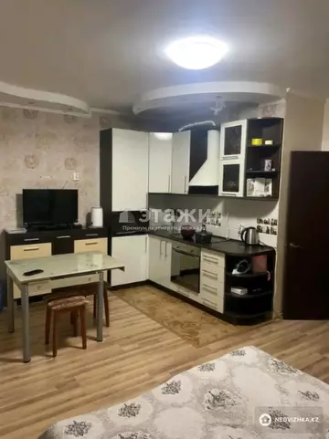 1-комнатная квартира, этаж 15 из 19, 31 м²