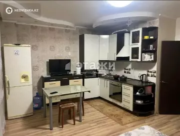 1-комнатная квартира, этаж 15 из 19, 31 м²