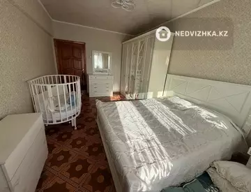 4-комнатная квартира, этаж 5 из 9, 94 м²