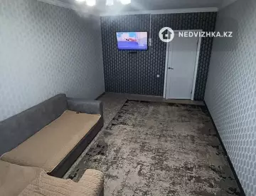 2-комнатная квартира, этаж 4 из 5, 55 м²