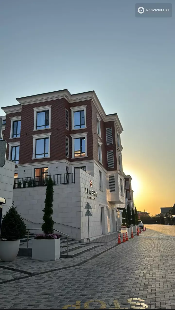 93 м², 2-комнатная квартира, этаж 1 из 3, 93 м², изображение - 1