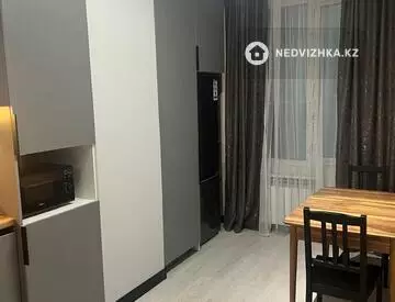 50 м², 2-комнатная квартира, этаж 9 из 9, 50 м², посуточно, изображение - 9