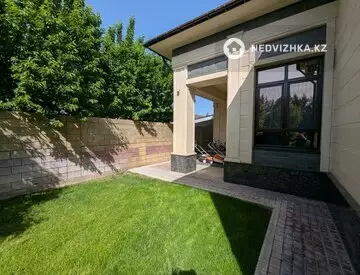 3-комнатный дом, 11 соток, 300 м²
