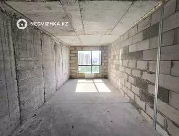 1-комнатная квартира, этаж 8 из 13, 29 м²