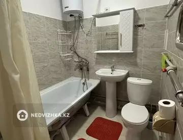 1-комнатная квартира, этаж 9 из 9, 40 м²