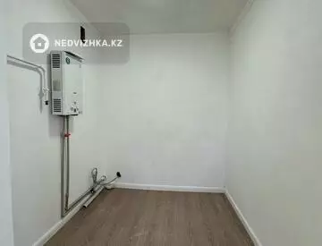 2-комнатная квартира, этаж 4 из 4, 48 м²