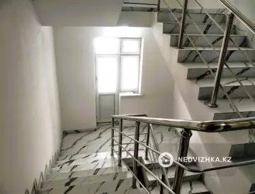 3-комнатная квартира, этаж 4 из 5, 89 м²