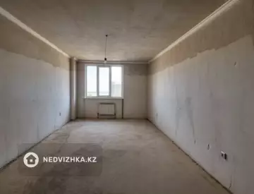 4-комнатная квартира, этаж 9 из 9, 125 м²