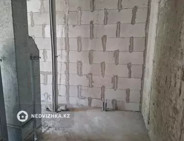 1-комнатная квартира, этаж 9 из 12, 27 м²
