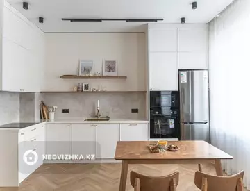 3-комнатная квартира, этаж 6 из 12, 80 м²