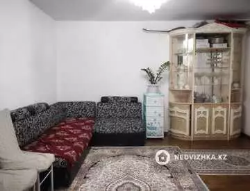2-комнатная квартира, этаж 3 из 9, 51 м²