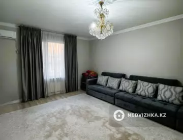 2-комнатная квартира, этаж 3 из 3, 78 м²