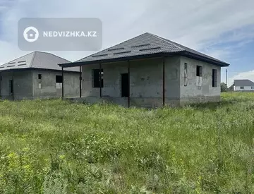 4-комнатный дом, 5 соток, 110 м²