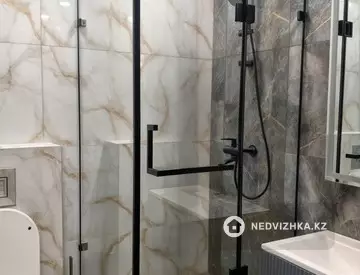 2-комнатная квартира, этаж 8 из 16, 45 м²