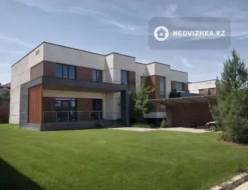 5-комнатный дом, 10 соток, 270 м²