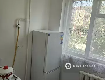 1-комнатная квартира, этаж 3 из 5, 31 м²