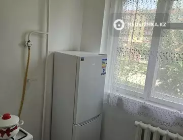 1-комнатная квартира, этаж 3 из 5, 31 м²