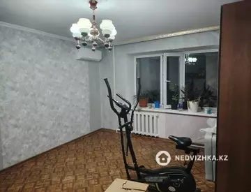 1-комнатная квартира, этаж 2 из 5, 37 м²
