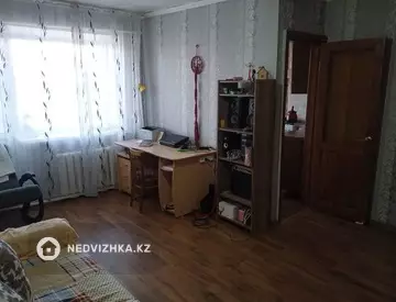 3-комнатная квартира, этаж 2 из 4, 56 м²