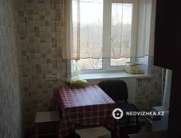 3-комнатная квартира, этаж 2 из 4, 56 м²