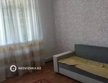 2-комнатная квартира, этаж 2 из 2, 82 м²