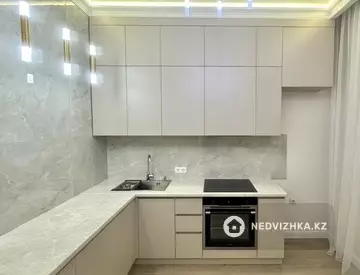 1-комнатная квартира, этаж 11 из 17, 40 м²