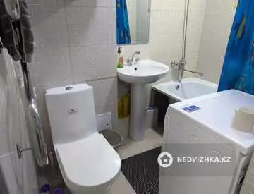 2-комнатная квартира, этаж 1 из 5, 48 м², посуточно
