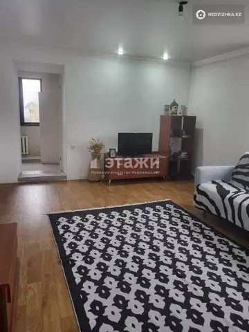310 м², 9-комнатный дом, 10 соток, 310 м², изображение - 30