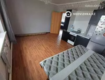 2-комнатный дом, 12 соток, 77 м²