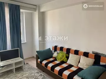 2-комнатная квартира, этаж 3 из 5, 53 м²