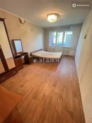 1-комнатная квартира, этаж 4 из 4, 33 м²