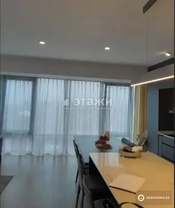 2-комнатная квартира, этаж 5 из 12, 55 м²
