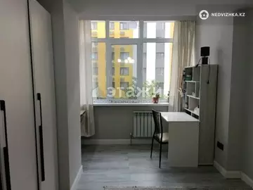 2-комнатная квартира, этаж 3 из 10, 47 м²