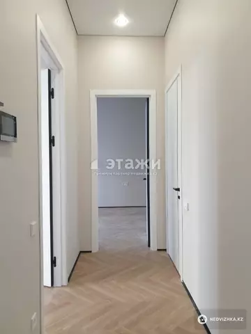 1-комнатная квартира, этаж 2 из 12, 43 м²