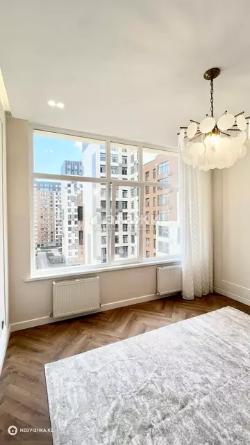 3-комнатная квартира, этаж 9 из 17, 70 м²